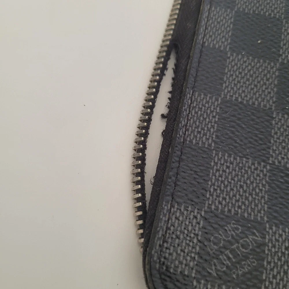 Louis Vuitton Zippy Organizer Damier Graphite Canvas Wallet GI4108 AS IS
